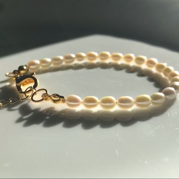 Fresh Water Pearl gold plated bracelet - Picture 3 of 3